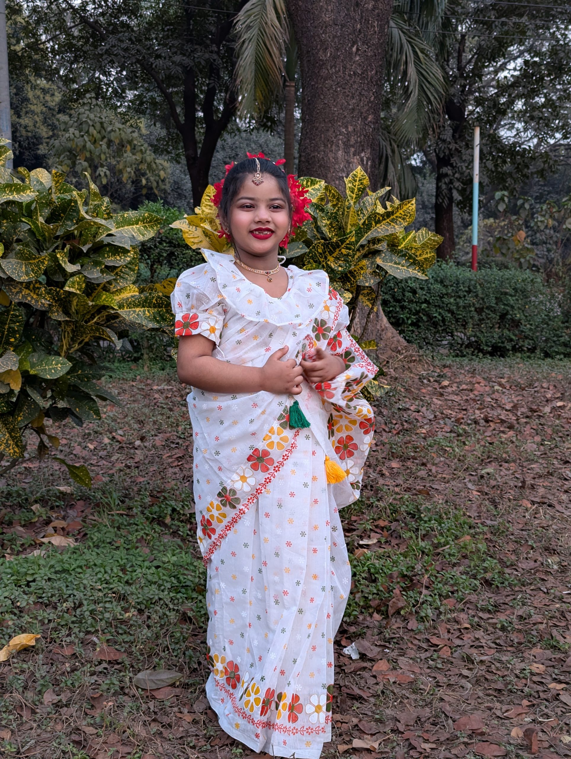 জবা সুতি প্রিন্ট রেডি শাড়ি -012 - Image 3